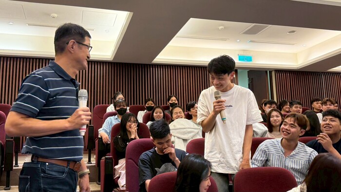 Academic Year 114 – Meeting with the PresidentImage