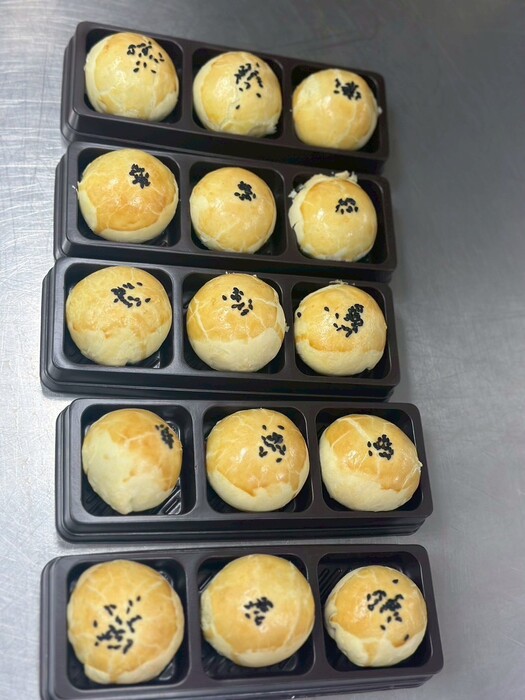 1141 Ocean Flavors and Festive Language: Taiwanese Salted Egg Yolk Baking WorkshopImage