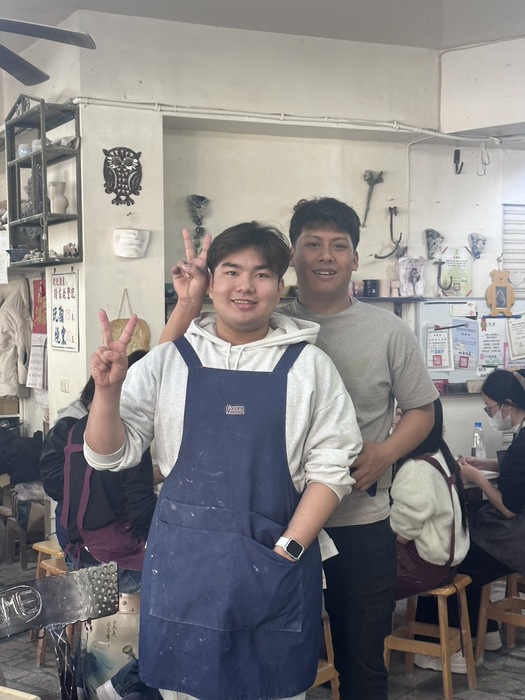 Yingge Ceramic Culture Tour and Hands-on Pottery ExperienceImage