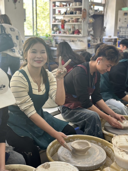 Yingge Ceramic Culture Tour and Hands-on Pottery ExperienceImage