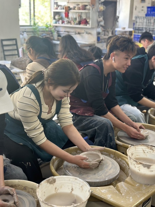 Yingge Ceramic Culture Tour and Hands-on Pottery ExperienceImage