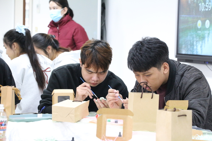 Fragrance Aesthetics – Aroma Stone Art and Entrepreneurship Experience EventImage