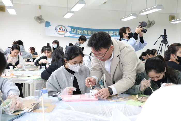 1141 Hoạt động Nghệ thuật hương thơm – Thẩm mỹ đá khuếch tán và hành trình trải nghiệm khởi nghiệp图片