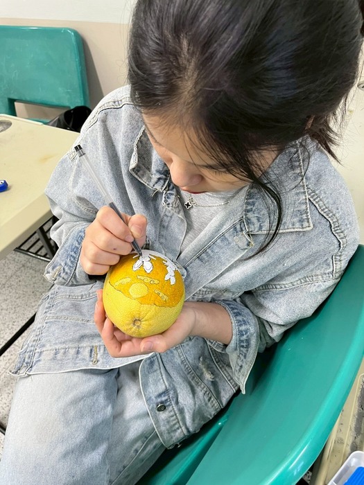 Happy Mid-Autumn Festival - Pomelo Painting Event!Image