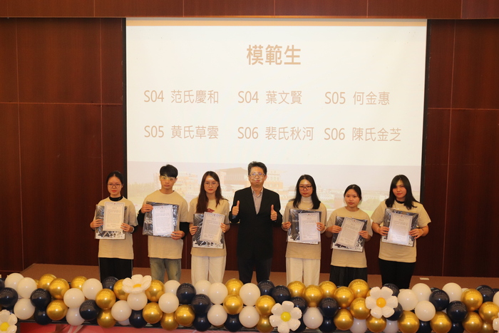 Lễ bế giảng Khóa Mùa Xuân năm 113 kỳ 2图片